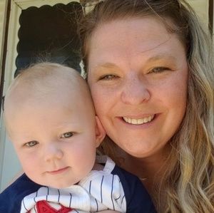 Meet your Posher, Annie